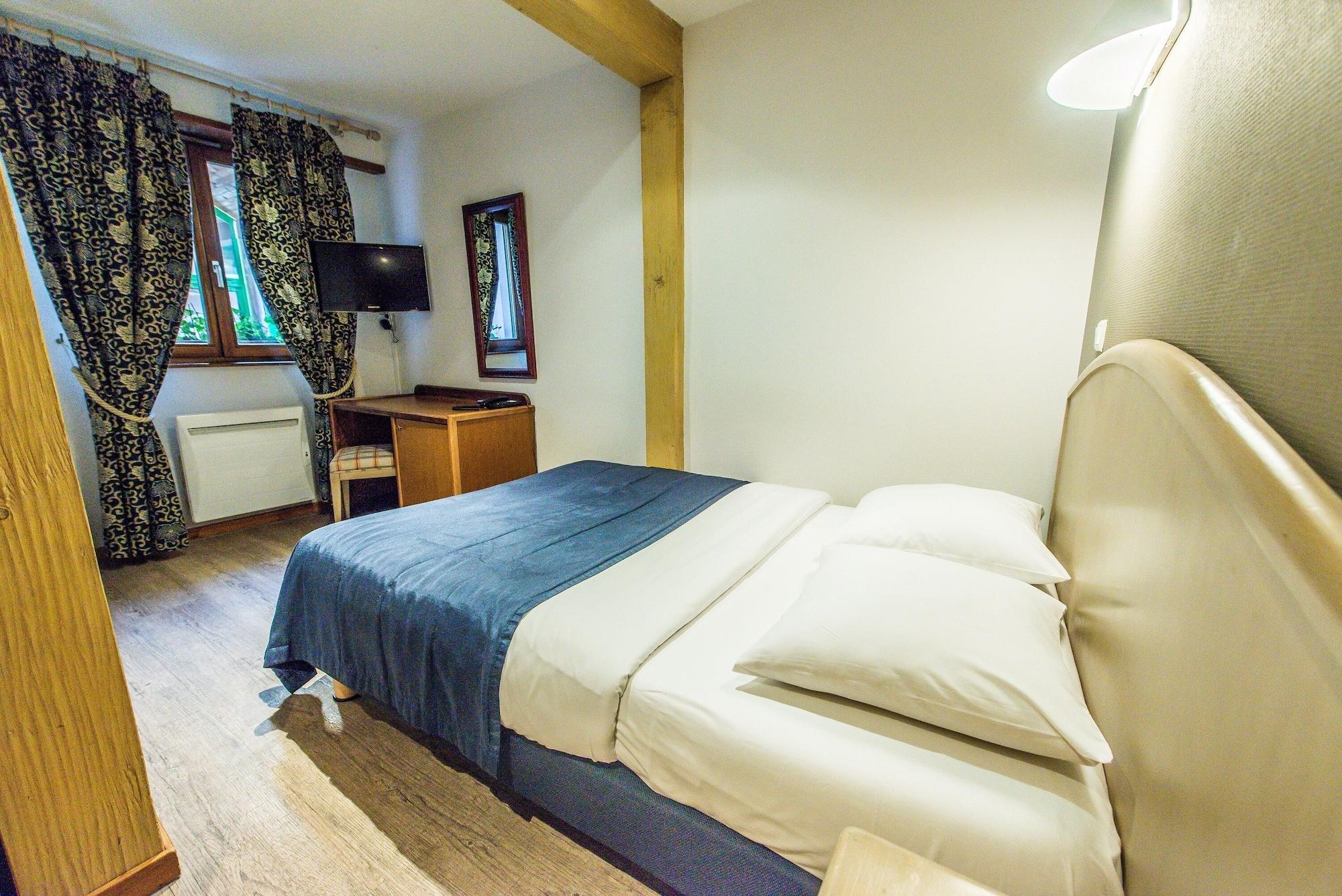 Hotel Au Lion Ribeauvillé Dış mekan fotoğraf