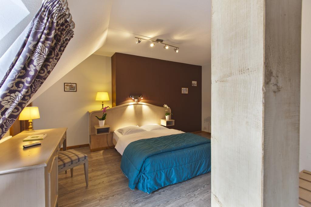 Hotel Au Lion Ribeauvillé Dış mekan fotoğraf